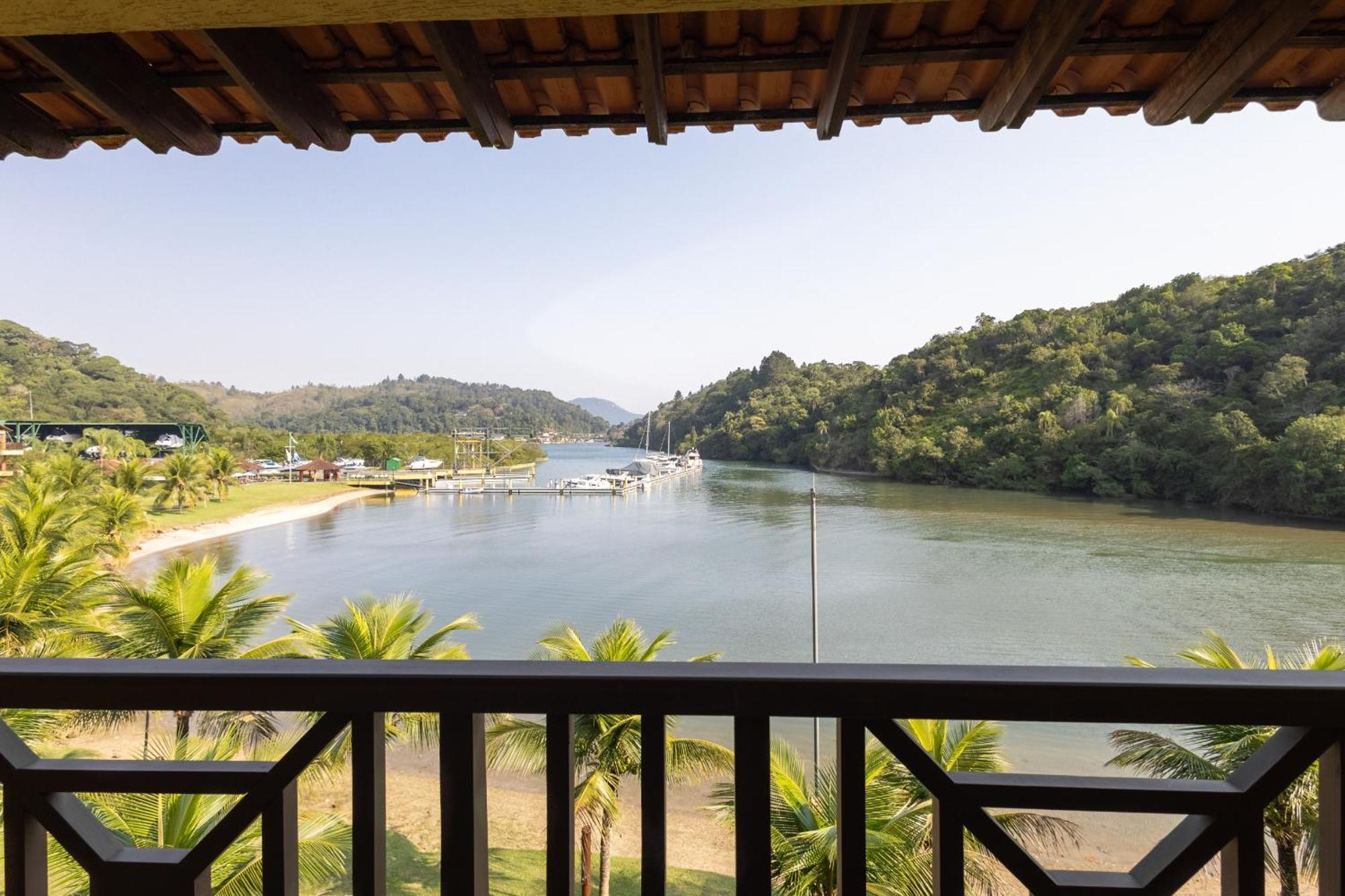 Apartamento Duplex No Costa Bella Em *